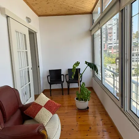 Central Apartment Gjirokaster * Gjirokaster